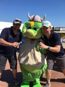 Spaß mit dem Damper Maskottchen Leif und DJ Jens